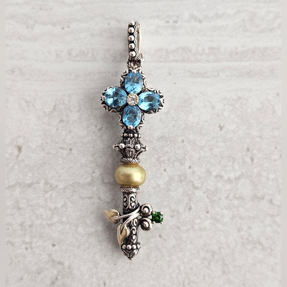 Barbara Bixby Pendant Enhancer